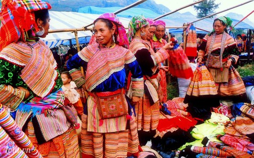Особенности вьетнамских базаров - ảnh 1